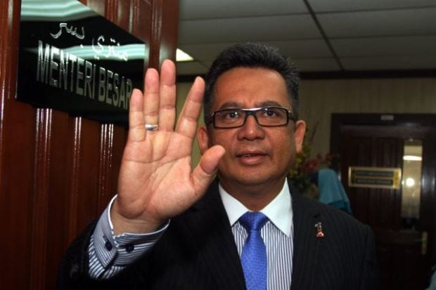 MB Terengganu sah dilucutkan Darjah Kebesaran 8
