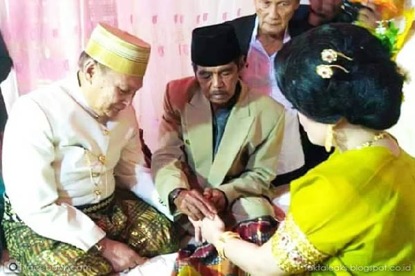 Kakek Bernama H. Tajuddin Kammisi (70) menikahi Gadis Cantik keturunan bangsawan bernama Andi Vytriana (25) dengan nilai mahar sebesar Rp. 1.4 miliar