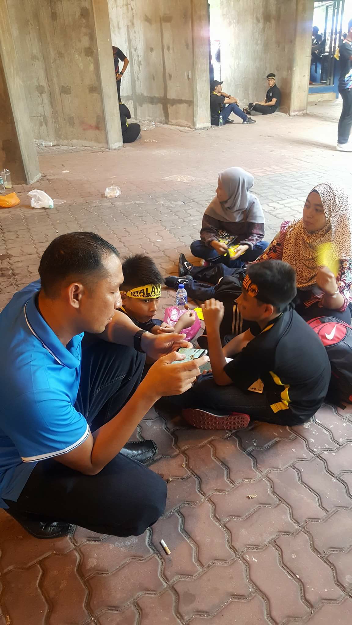 “Bukan Sebab Tiket Palsu, Scanner Rosak Rupanya..”, Abang Dari Sarawak Boleh Masuk Stadium!