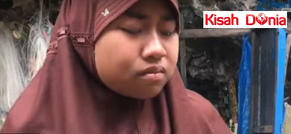 Selalu Ulang-Alik Pergi Sekolah Naik Perahu,Adik Ini Terima Kejutan Yang Tak Disangka