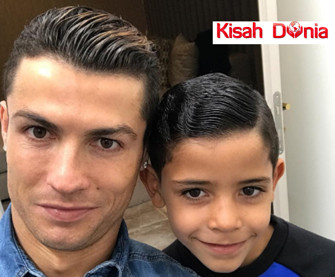 “Cristiano Ronaldo Memang Tidak Layak Untuk Dipanggil Sebagai Ikon Untuk Generasi Muda”-Pakar Bedah