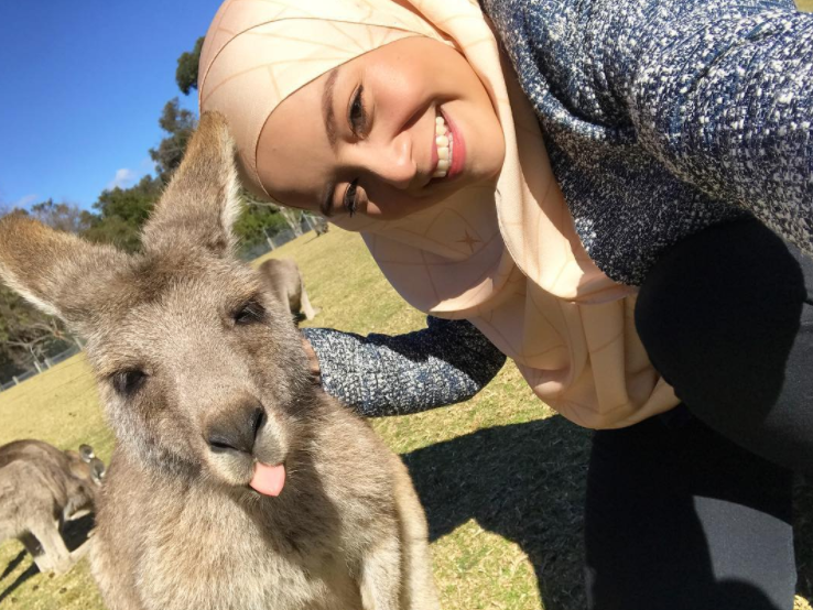 Gara-Gara Video Lip Sync Di Sydney, Mira Filzah Digelar Cacing Menggeletis..