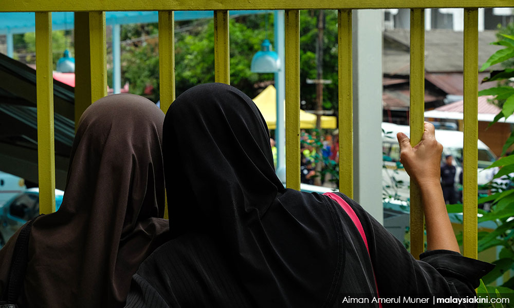 Putus Urat dan Cedera Teruk Akibat Melecur,Pemuda Ini Dianggap Hero Kerana Membantu Pelajar Tahfiz Selamatkan Diri