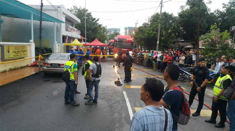 Putus Urat dan Cedera Teruk Akibat Melecur,Pemuda Ini Dianggap Hero Kerana Membantu Pelajar Tahfiz Selamatkan Diri