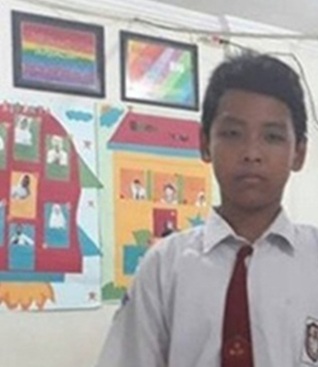 Budak Lelaki Ini Viral Mendadak Kerana Ada Nama Yang Sangat Unik Lain dari Yang Lain