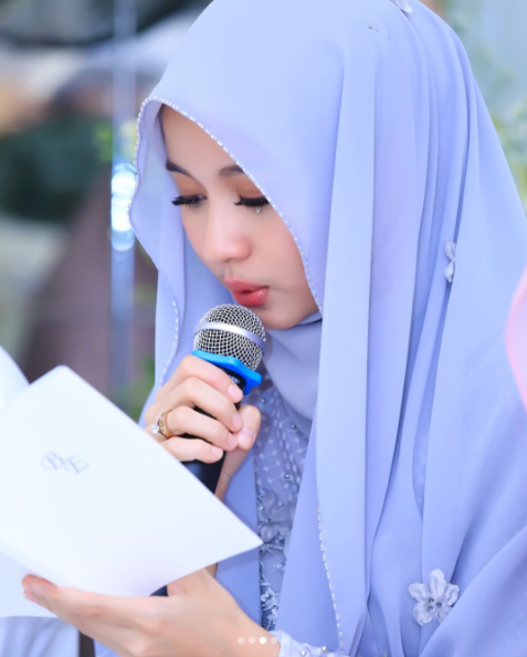 Bakal Nikah Tak Lama Lagi, Ini Gambar Sekitar Majlis Mengaji Laudya Cynthia Bella.. Cantiknya!