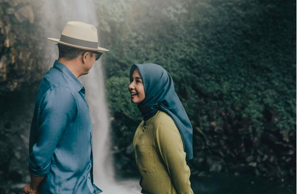 Foto Post Wedding Bella & Engku Emran Tarik Perhatian Netizen. Lawanya!