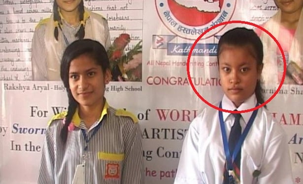 Budak Perempuan  Berumur 8 Tahun Ini Dikatakan Punya Tulisan Cantik Di Dunia, Percaya Tak??