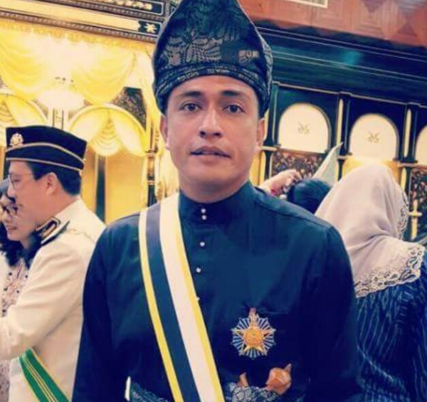 Adiputra Dapat Pangkat Dato` Dari Sultan Pahang,Bekas Isteri Turut Ucap Tahniah