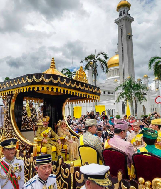 50 Tahun Bergelar Sultan Brunei, Majlis Perayaan Jubli Emas Tarik Perhatian Netizen!