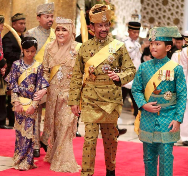 50 Tahun Bergelar Sultan Brunei, Majlis Perayaan Jubli Emas Tarik Perhatian Netizen!