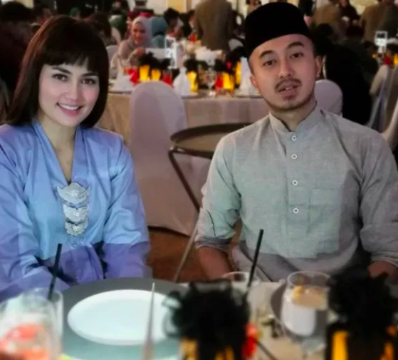 ‘Buka Hati 2 Tahun Lagi’ – Didakwa Sedang Bercinta Dengan ‘Ustaz Rock’, Ini Respon Fasha Sandha