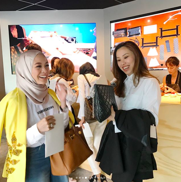 Vivy Yusof Buat ‘Karangan’ Pujuk Suami Beli Handbag, Namun Ini Respon Lucu Suami.. Lawak Habis!