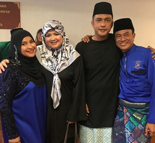 Hadir Kenduri Kahwin Bersama, Datuk Adiputra Dikatakan Bersatu Semula Dengan Bekas Isteri