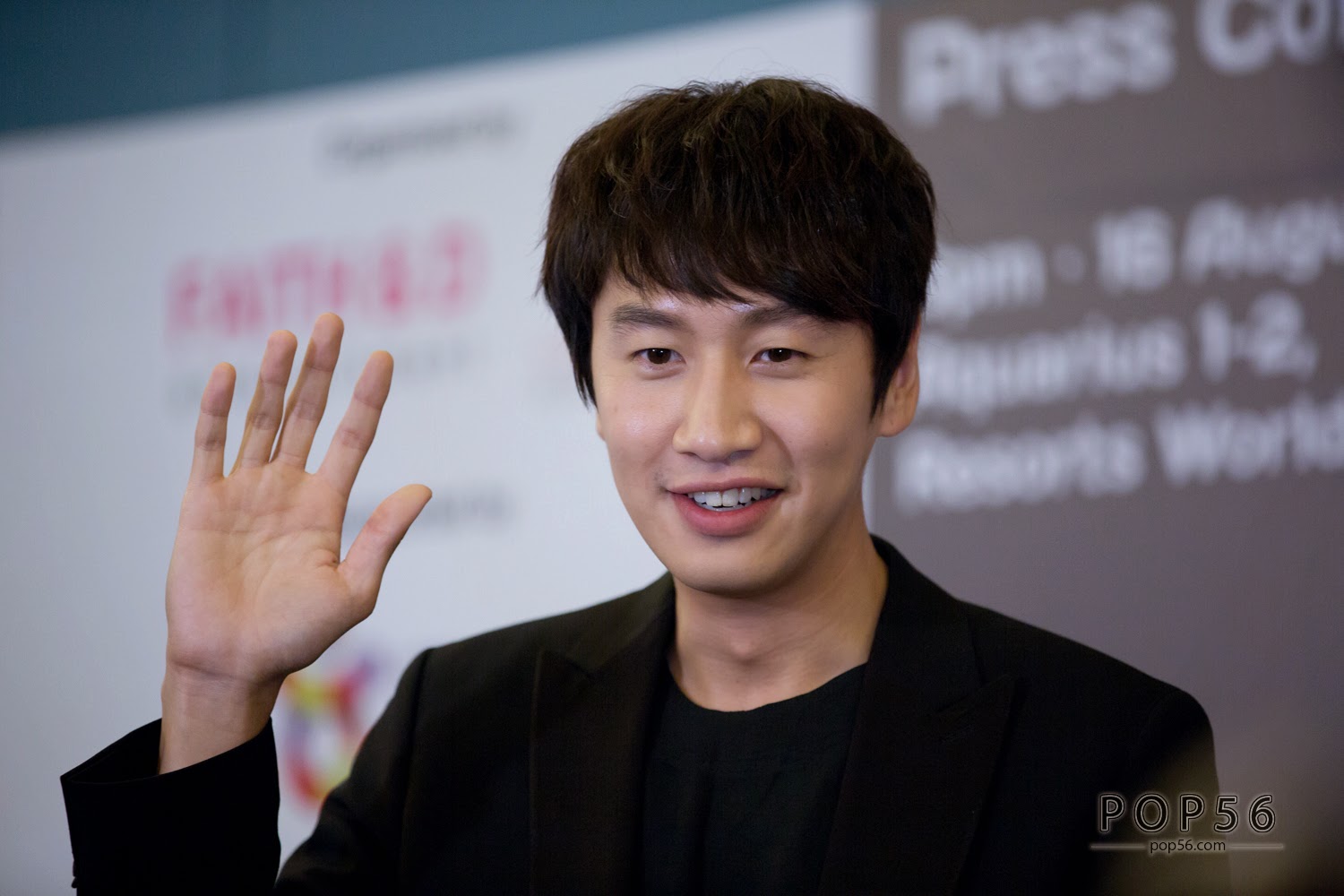 Rakaman Lee Kwang Soo Jerit Bagai Nak Gila Sebab Takutkan Buaya Buat Netizen Tergelak Besar,Ngeri Betul Bila Tengok