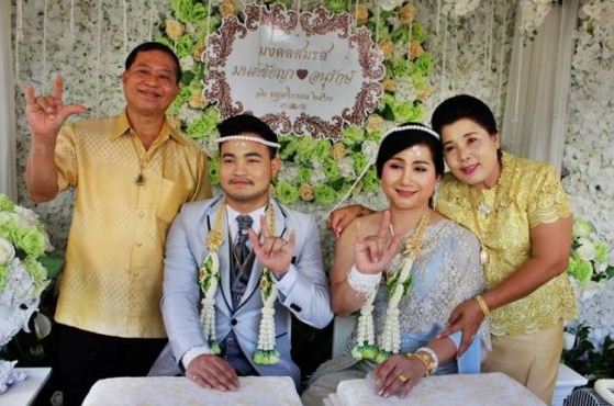 Kerana Cinta Lelaki Sanggup Tukar Jantina, Kahwini ‘Boyfriend’ Dengan Hantaran RM126K!