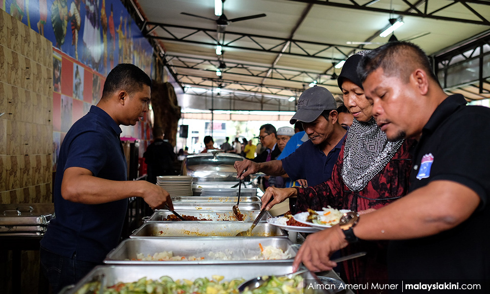 Jamal Yunos Kini Insaf,Berikrar Mahu Beri Makan Percuma Pada 1,000 Orang Setiap Hari Tanpa Cas