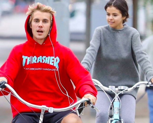 Peminat Meluat Justin Bieber & Selena Gomez Kembali Bersama. Amboi!