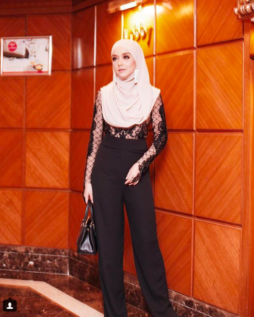 ‘Dulu Aku Salute Dia Ni, Tapi Sekarang…’ – Peminat Hampa Lihat Penampilan Mira Filzah