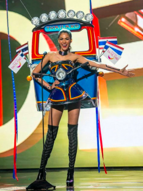 Ini Koleksi Busana Kebangsaan Miss Universe Dari 2008 Sehingga 2017.. Korang Pasti Tak Percaya!