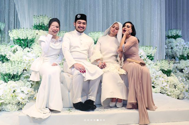 ‘Kenapa Pakai Warna Putih?’ – Farah Nabilah Dikatakan Mahu ‘Overshadow’ Pengantin?