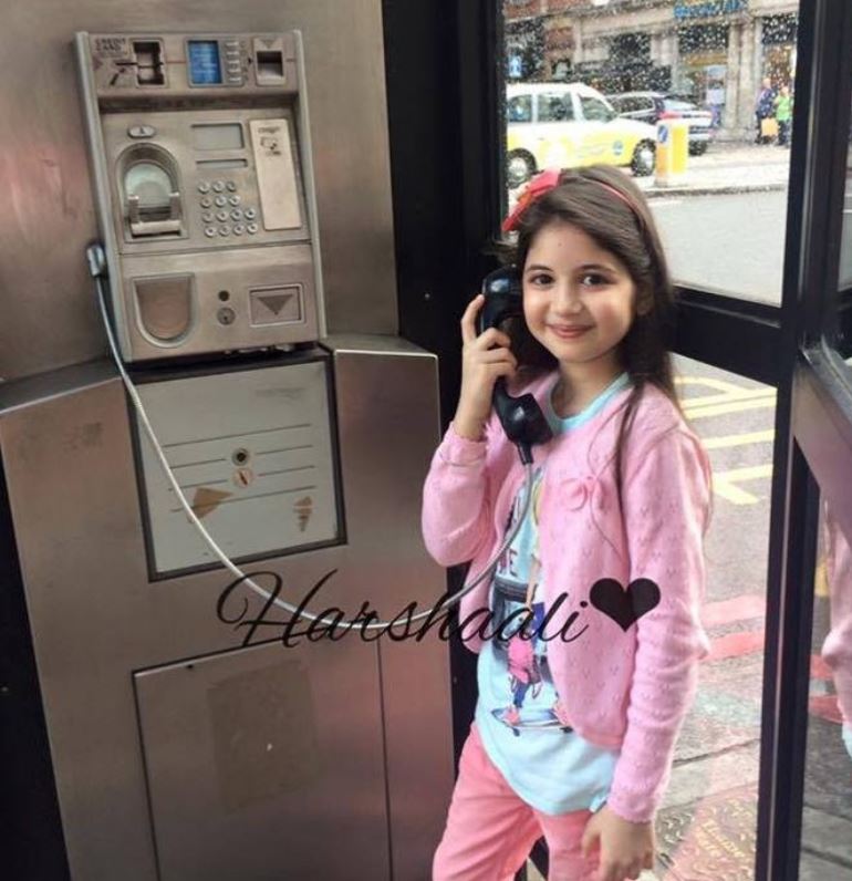 10 Gambar Terkini Harshaali Malhotra Pelakon Cilik Bajrangi Bhaijaan Yang Cantik Kisah Dunia