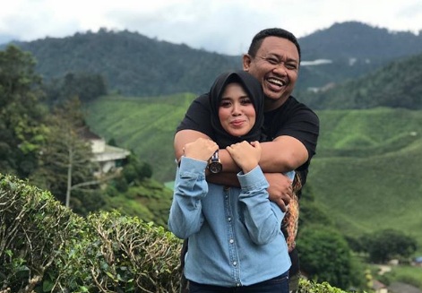 “Cantik Giler Aku Tengok Isteri No.2 Rahim Ni Bila Berhijab!!”-Koleksi Gambar Isteri Kedua Rahim Berhijab Dipuji dan Mendapat Perhatian Netizen