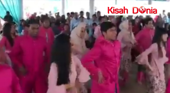 “Kenapa Bodoh Sangat Nie?”-Pengantin Kena Kecam Dek Netizen Sebab Buat Aksi Ini Masa Majlis Kahwin