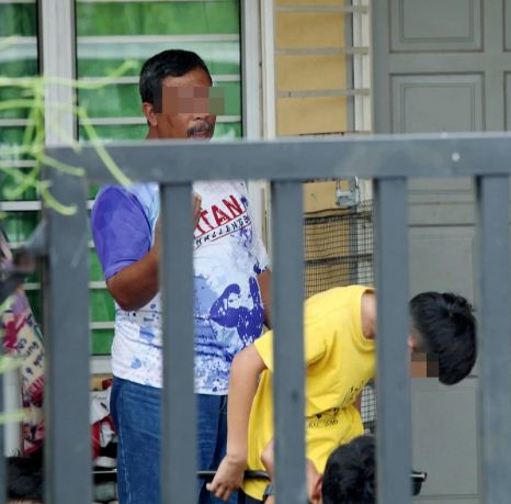 Kes Cikgu Azizan: “Bukan Budak Je Masalah Displin, Bapaknya Pun Sama…” -Tunggu 4 Jam, Bapa Pelajar Ubah Fikiran Tak Hadir Sidang Media