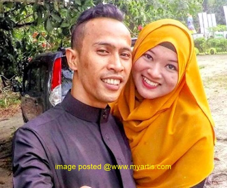 Lawaknyer Achey Kenakan Anak Dia Sendiri,Memang Sporting Betullah Ayah Macam Nie