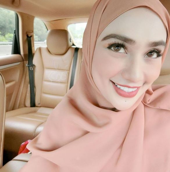 Tulis Kapsyen ‘Geng Kunyit’, Wawa Zainal Tiada Niat Nak Perlekeh Golongan Homoseksual?