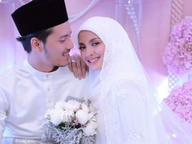 Fazura Sebak Dan Menangis Bila Dengar Ucapan Bapa Mertua Semasa Majlis Kahwin,Buat Ramai Netizen Tersentuh Hati