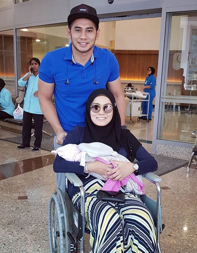 Anak Sulung Baru Usianya 30 Hari,Mawar Dan Fizo Umum Maryam Akan Jadi Model Cilik Tudung Fareeda