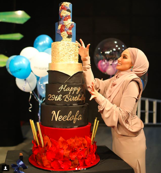 [FOTO] Sekitar Majlis Sambutan Hari Jadi Si Cantik Neelofa.. Sedapnya Kek Tu!