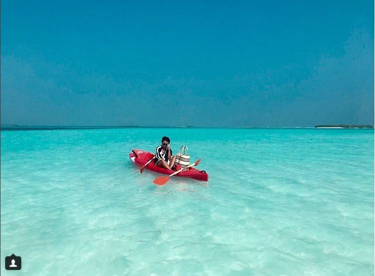 “Kalau Warga Asing Bukan Main Senyum, Kalau Orang Asia Buat Muka”-Nabila Huda Kongsi Sifat Perkauman Di Maldives