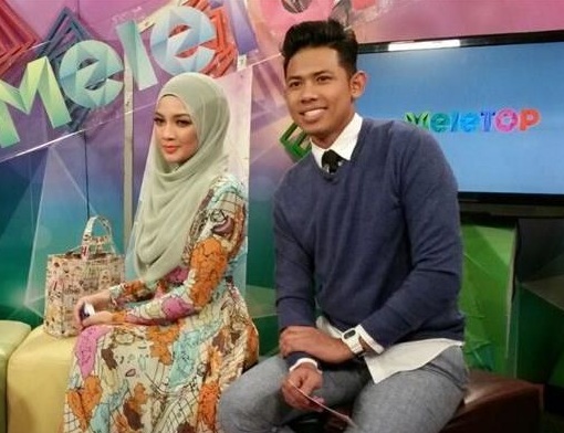 Netizen Sudah Meluat Dan Menyampah, Minta Host Meletop Diganti Dengan Orang Lain