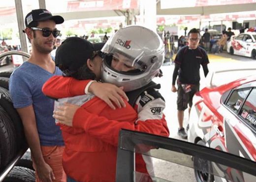 [FOTO, VIDEO] “Sebak Tengok Gambar!” – Aksi Manja Diana Danielle, Farid Kamil Bikin Sayu, Bukti Cinta Masih Kuat