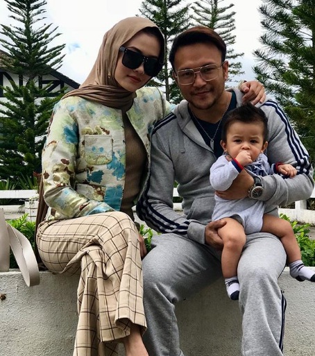 Shaheizy Sam Buat Komen Lucu Tentang Anak Isteri Di Instagram,Komen Isteri Lepas Tu Memang Win Dan Lawak