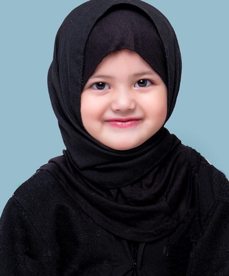 “Nampak Sama Tp Bukan Dia,Comel Giler Depa Nie Macam Adik-Beradik”-Netizen Puji Aaisyah Anak Che Ta Comel Macam Munni