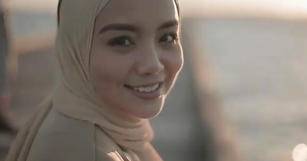 “Terus Rasa Nak Tengok Mujhse Dosti!! Cantik Sangat…”- Video Mira Filzah Terima Pujian Netizen