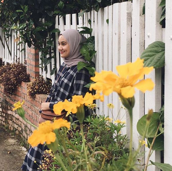 Persis Wawa Zainal, 8 Foto Anak Gadis Pelakon Gerak Khas Yang Mampu Bikin Hati Lelaki Cair!