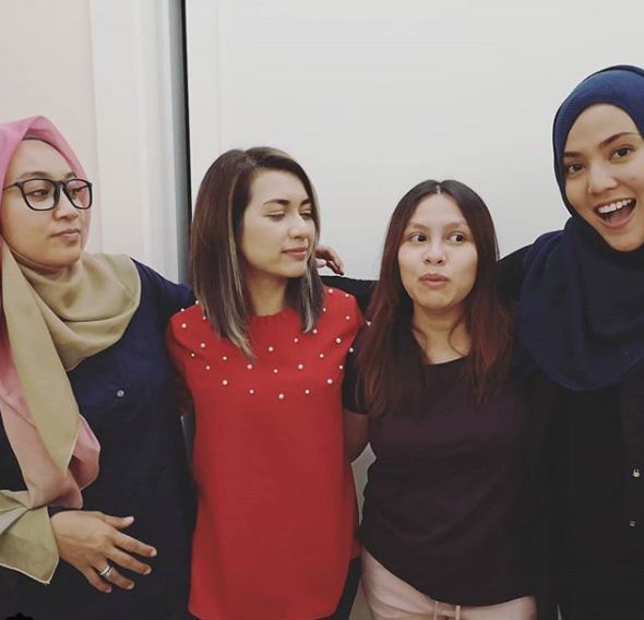 “Abang Dah Nak Masuk Meminang Someone!” – Shila Amzah Tidak Sengaja Dedah Fara Fauzana Bakal Dipinang Seseorang?