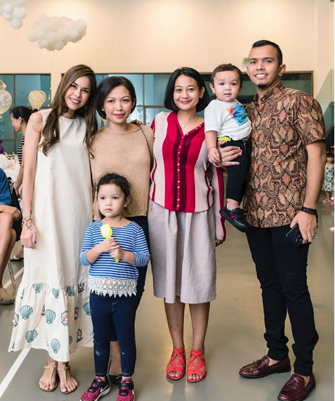 [FOTO]”Sekitar Sambutan Hari Jadi Skylar, Cute Little Baby Girl!”-Majlis Anak Keith Foo & Raymond Meriah!