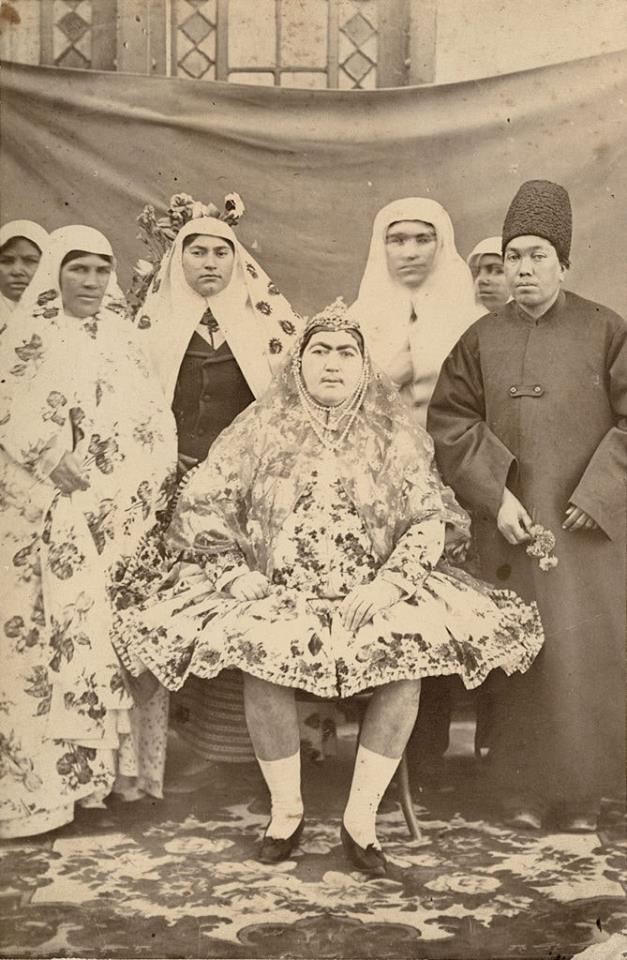 [GAMBAR] "Ini adalah Puteri Parsi yang..." - Wanita Berkumis Tanda Kecantikan Abad Ke-19 Di Persia 6
