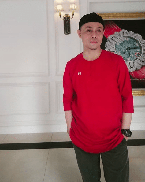 [VIDEO]”Hahaha..Sedap Gila Suara Dia..Erghhh…”-Fitri Haris Sahut Cabaran PU Azman Buat ‘Rukun Solat Challenge’ Dalam Bentuk Nyanyian!