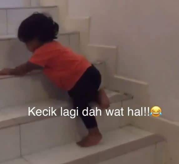 [VIDEO] “Patut La Pon…Dari Kecik Dah Macam Tu…Dayyan2!…”- Telatah Dayyan Umur 2 Tahun Bikin Netizen Terhibur!