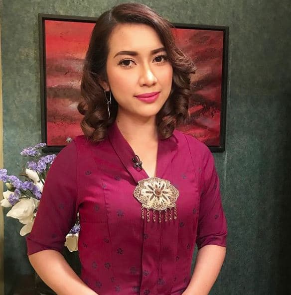 “Hahaha Mamposss Lawak Gile…”- Zara Miming Lagu Ziana Zain, Part Bibir Bergetar Kening Terjungkit Bikin Netizen Terhibur!