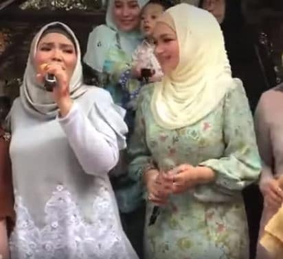 “Penyanyi Nombor 1 Malaysia Takde Sape Boleh Challenge Datuk Seri Siti…”- Gabungan Nyanyian Tiga Beradik Ini Raih Perhatian Ramai!