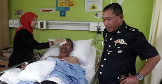 [FOTO] Gara-Gara Tak Bagi Signal, Polis Trafik Ini P4tah Tangan & Kaki