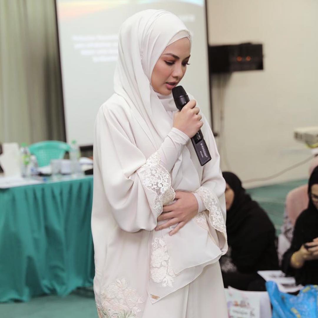 [VIDEO] Majlis Ulangtahun Neelofa Terus Meriah, Bertemakan ‘Pyjama Party’ Pula!